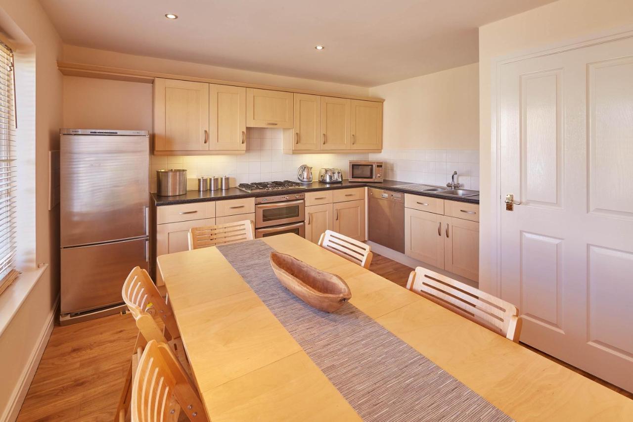 Host & Stay - The Scuttlebutt Townhouse Whitby Esterno foto