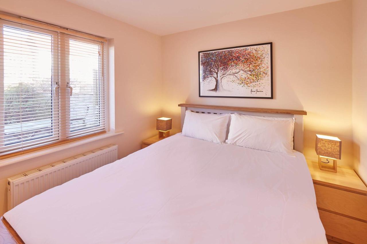 Host & Stay - The Scuttlebutt Townhouse Whitby Esterno foto