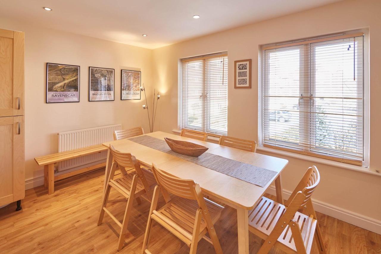 Host & Stay - The Scuttlebutt Townhouse Whitby Esterno foto